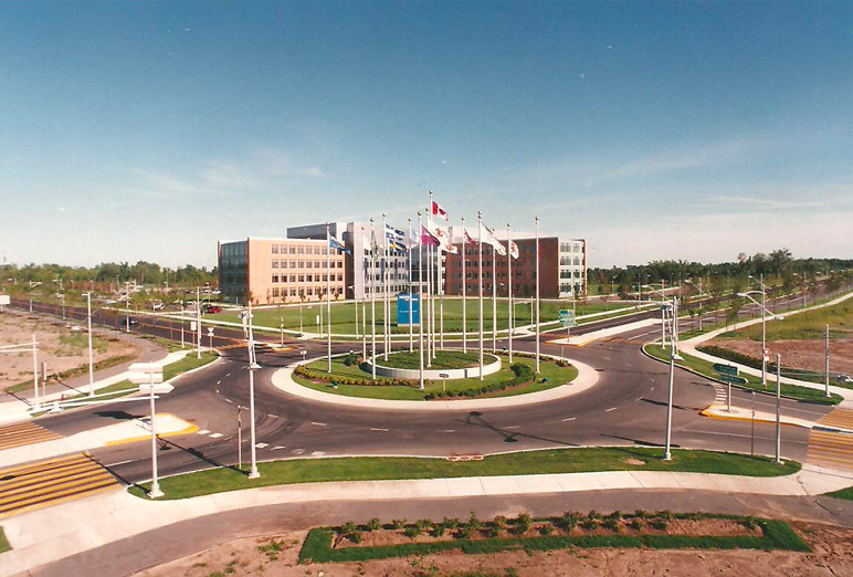 Construction of Place Innovation, the future Nortel building, began in 1999. In 2004, Bombardier, now based at Place Innovation, began its C-Series project.